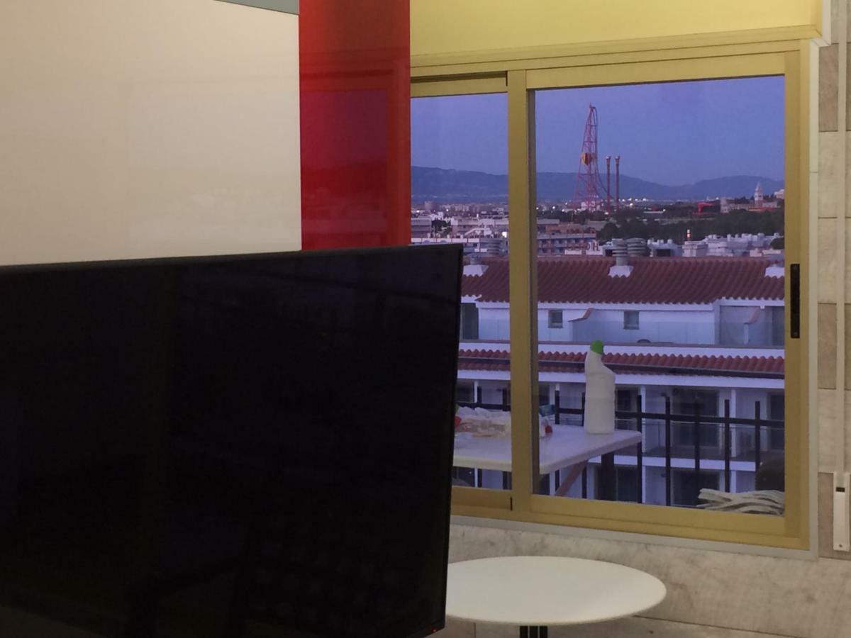 Apartamento En Salou Con Las Vistas Al Port Aventura Zewnętrze zdjęcie